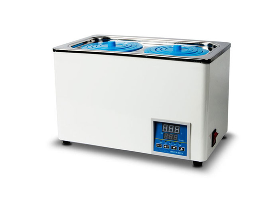 El doble agujerea la superficie cóncava termostática del baño de agua 300W 600W 1200W 1800W
