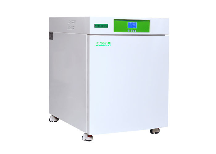 Incubadora seca usada laboratorio del baño de Digitaces con el regulador del microprocesador y la función de temporización